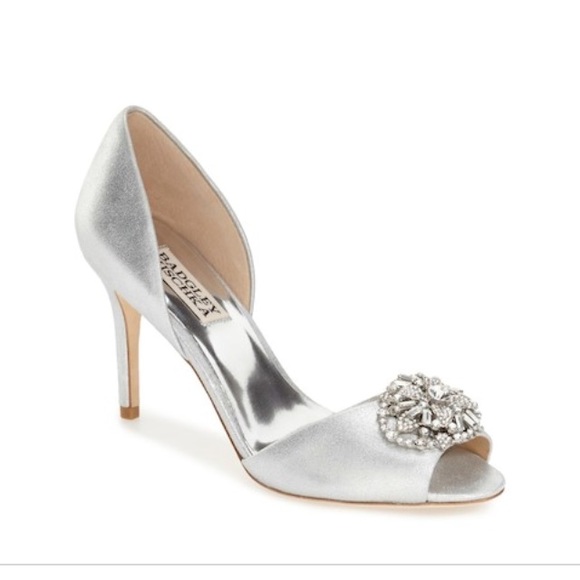 Badgley Mischka Shoes - Badgley Mischka Dana Pump
